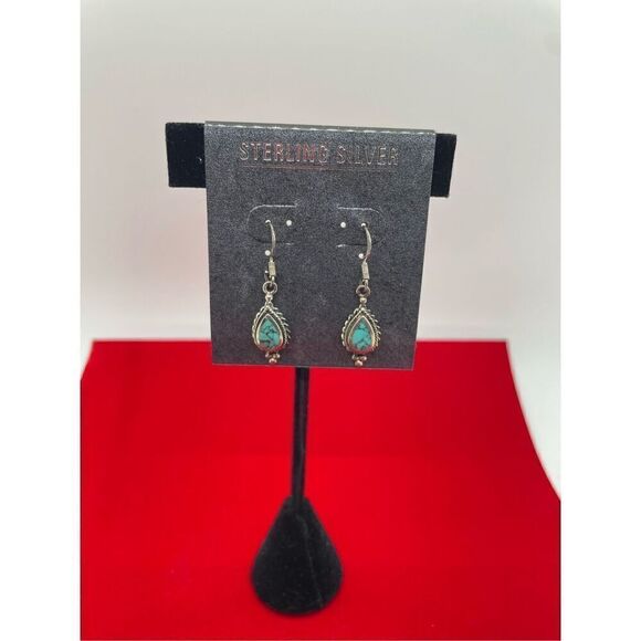 New Marsala Sterling Silver Dyed Turquoise Blue Howlite Drop Hook Earrings Gift - Picture 5 of 6